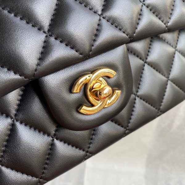 Chanel A01112 CF Quilted Classic Flap Bag in Grainy Lambskin Black | chanel a01112 cf quilted classic flap bag in grainy lambskin black 57