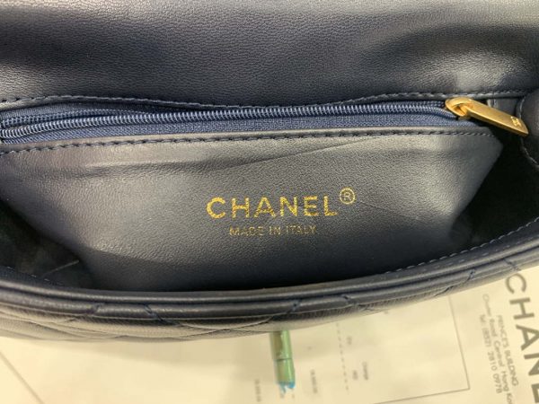 Chanel AS2388 Chanel Flap Bag Shiny Lambskin Gold Navy Blue | chanel as2388 chanel flap bag shiny lambskin gold navy blue 9