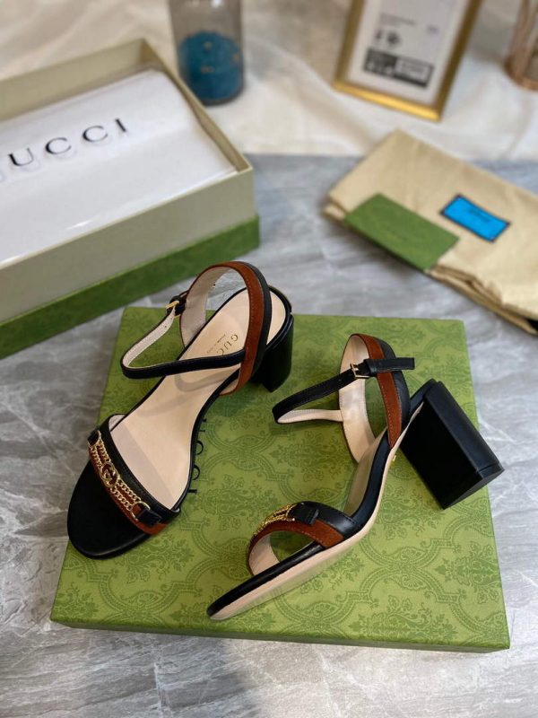 Gucci 655408 Women's Sandal With Chain Leather Black | gucci 655408 womens sandal with chain leather 5