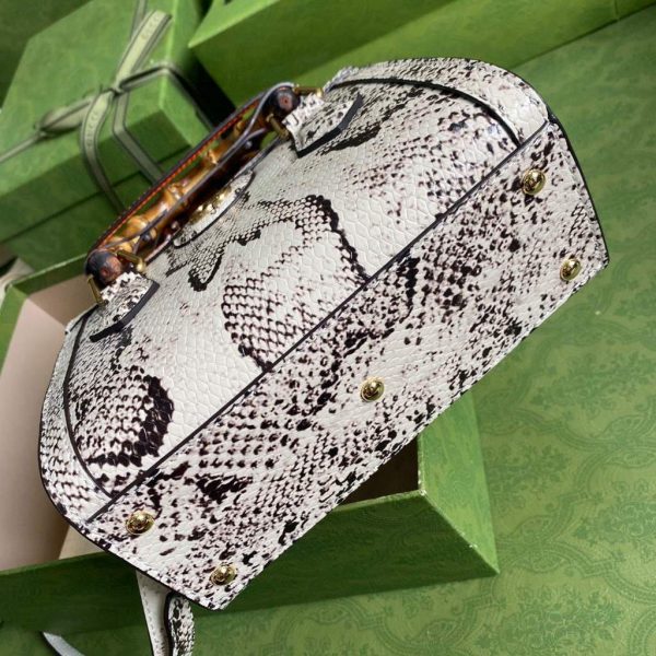 Gucci Diana Mini tote bag top handle bag Gucci ‎655661 Grey | gucci diana mini tote bag top handle bag gucci 655661 grey 3