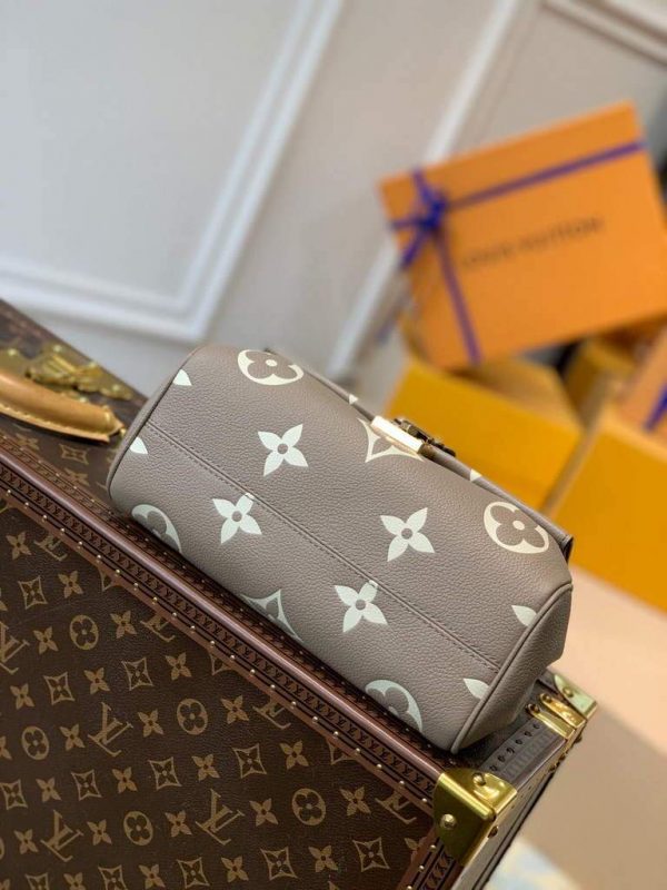 LV M45836 Louis Vuitton M45859 Favorite Monogram Empreinte leather M45813 Gray Cream | lv M45836 louis vuitton m45859 favorite monogram empreinte leather m45813 black 4