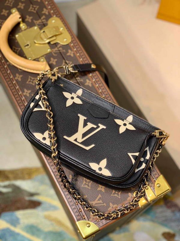 LV M45777 Louis Vuitton M80447 M80399 Multi Pochette Accessoires Bag Black and Cream | lv m45777 louis vuitton m80447 m80399 multi pochette accessoires bag black cream 2