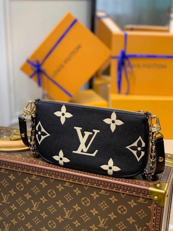 LV M45777 Louis Vuitton M80447 M80399 Multi Pochette Accessoires Bag Black and Cream | lv m45777 louis vuitton m80447 m80399 multi pochette accessoires bag black cream 3
