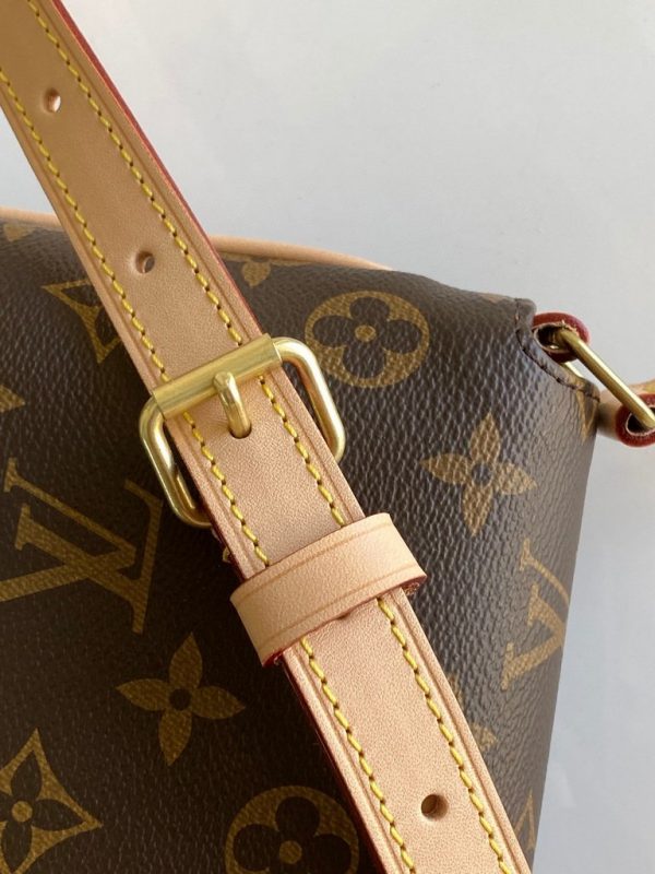 LV M51257 Louis Vuitton Musette Tango Monogram Bag | lv m51257 louis vuitton musette tango monogram 6