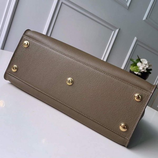 LV M55302 Louis Vuitton M53823 on My Side High end Leathers Tote Bag Laurier Green | lv m55302 louis vuitton m53823 on my side high end leathers tote bag LAURE 6