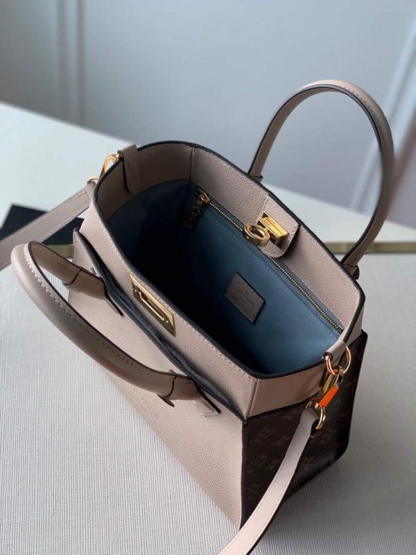 LV M57729 Louis Vuitton On My Side PM Tote Bag M57728 Greige | lv m57729 louis vuitton on my side pm tote bag greige 8