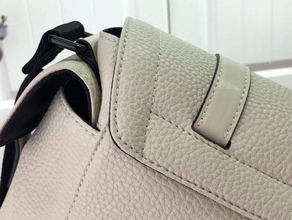 LV M58475 Louis Vuitton Christopher Messenger Bag White M58476 | lv m58475 louis vuitton christopher messenger bag white m58476 7