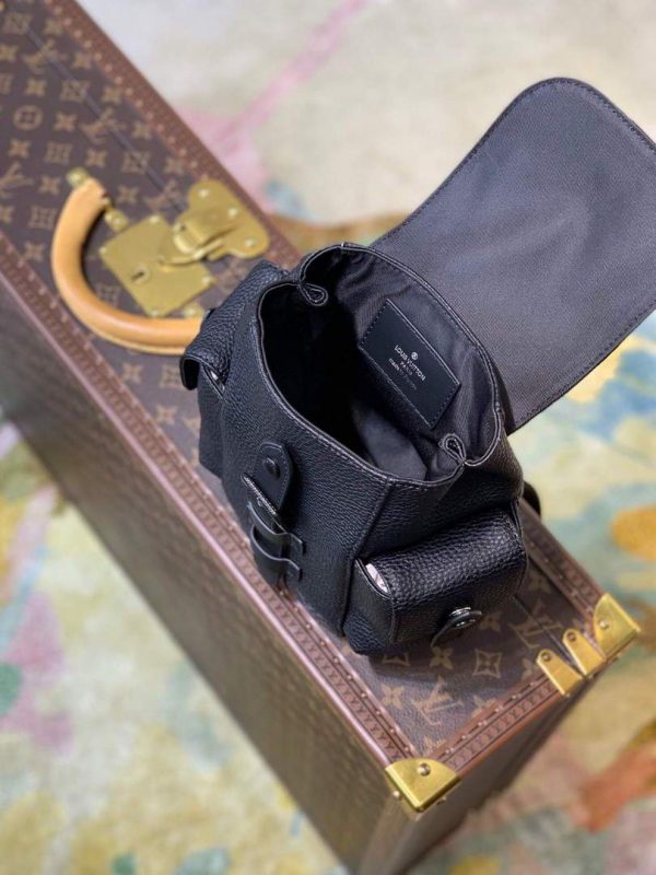 LV M58495 Louis Vuitton Christopher XS Bag Black M58493 | lv m58495 louis vuitton christopher xs bag black m58493 8