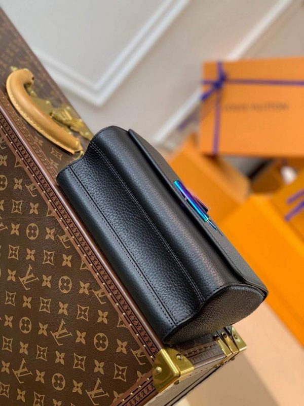 LV M58597 Louis Vuitton Twist Medium Bag Black | lv m58597 louis vuitton twist medium bag black 4