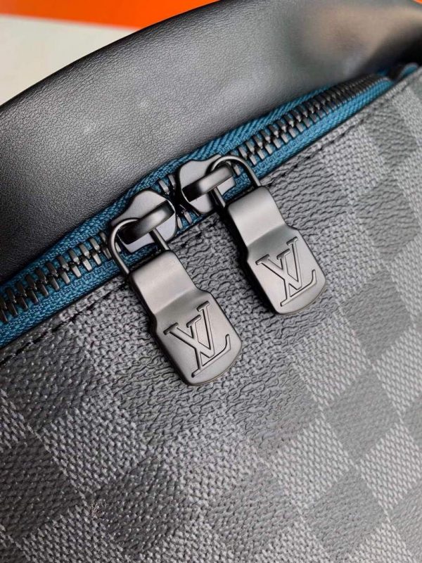LV N40187 Louis Vuitton Discovery Bumbag Damier Graphite | lv n40187 louis vuitton discovery bumbag damier graphite 4