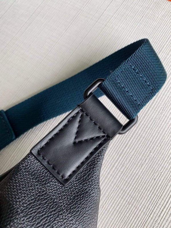 LV N40187 Louis Vuitton Discovery Bumbag Damier Graphite | lv n40187 louis vuitton discovery bumbag damier graphite 6
