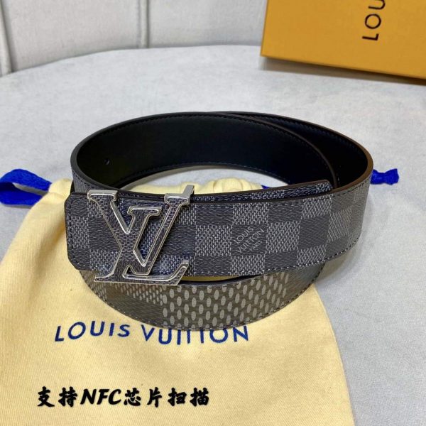 LV Women's Men's Belts Collection Louis Vuitton Initials 40MM Belt 19090 | lv womens mens belts collection louis vuitton initials 40mm belt 132