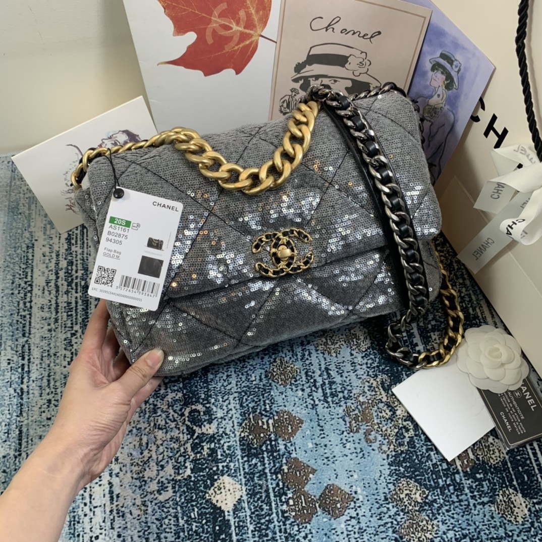 Chanel AS1161 chanel 19 Large Handbag Sequins Calfksin Bag Silver Gray | voguebags.ru chanel as1161 chanel 19 handbag sequins calfksin bag 3