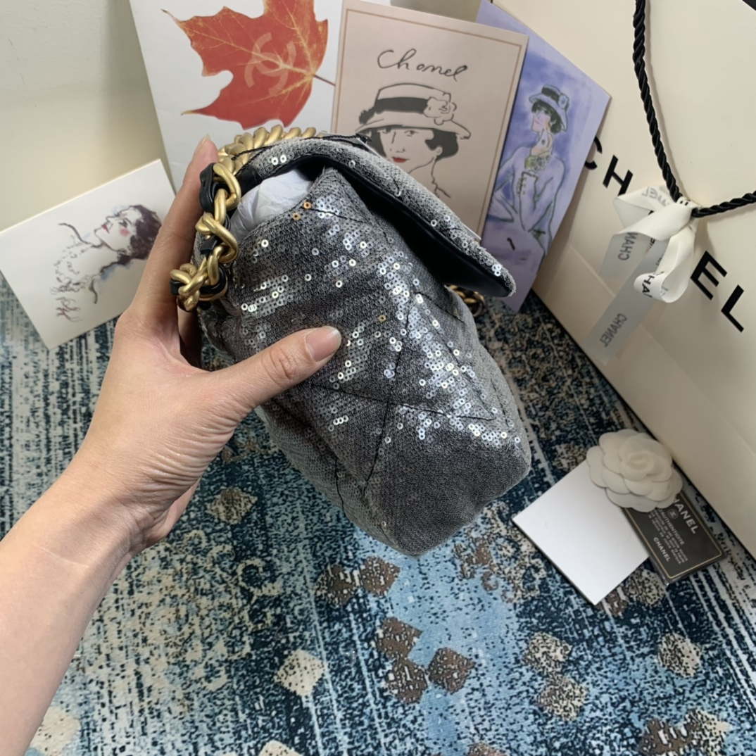 Chanel AS1161 chanel 19 Large Handbag Sequins Calfksin Bag Silver Gray | voguebags.ru chanel as1161 chanel 19 handbag sequins calfksin bag 4