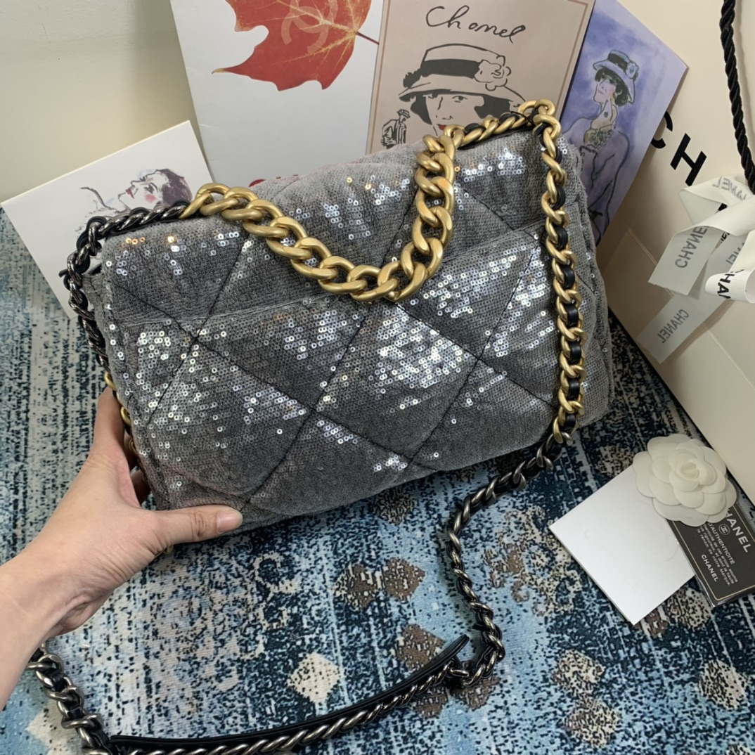 Chanel AS1161 chanel 19 Large Handbag Sequins Calfksin Bag Silver Gray | voguebags.ru chanel as1161 chanel 19 handbag sequins calfksin bag 5