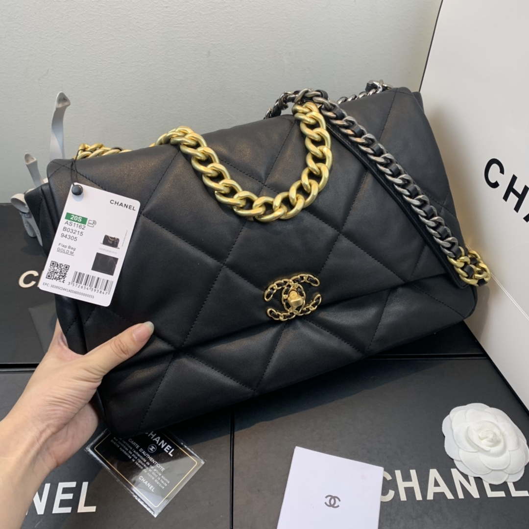 chanel as1162 chanel 19 maxi flap bag lambskin b02875 black 1 Chanel AS1162 Chanel 19 Maxi Flap Bag Lambskin B02875 Black | voguebags.ru chanel as1162 chanel 19 maxi flap bag lambskin b02875 black 2