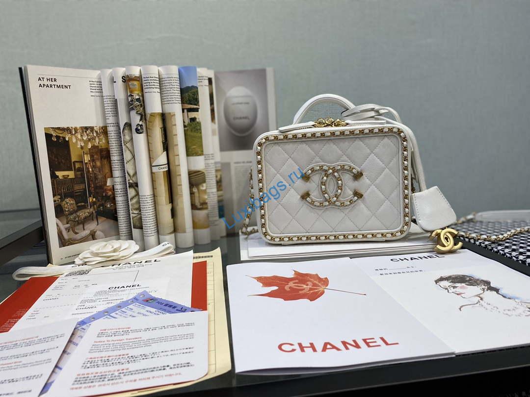 Chanel AS1785 CC Filigree Vanity Case  Bag Grained Calfskin White