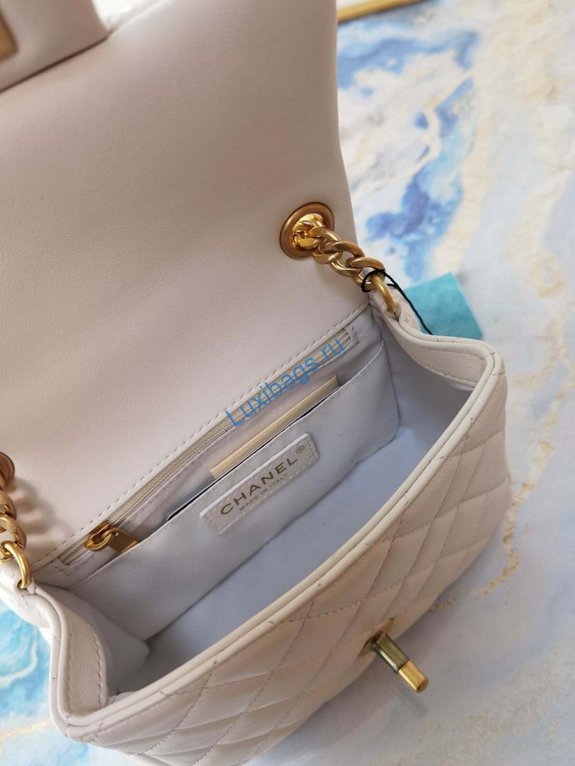 Chanel AS2379 Flap Bag Lambskin B05098 White | voguebags.ru chanel as2379 flap bag lambskin b05098 90