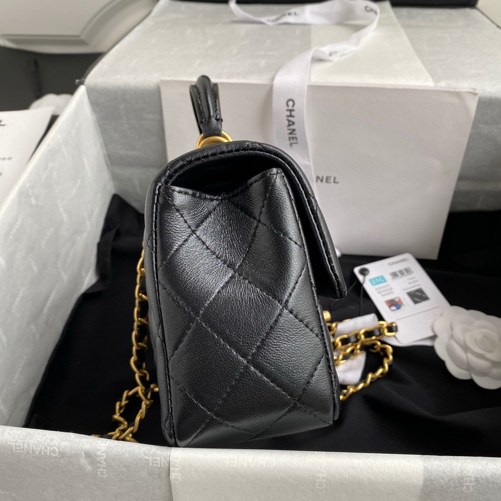 Chanel AS2431 Mini flap Lambskin bag with top handle Black | voguebags.ru chanel as2431 mini flap lambskin bag with top handle 14