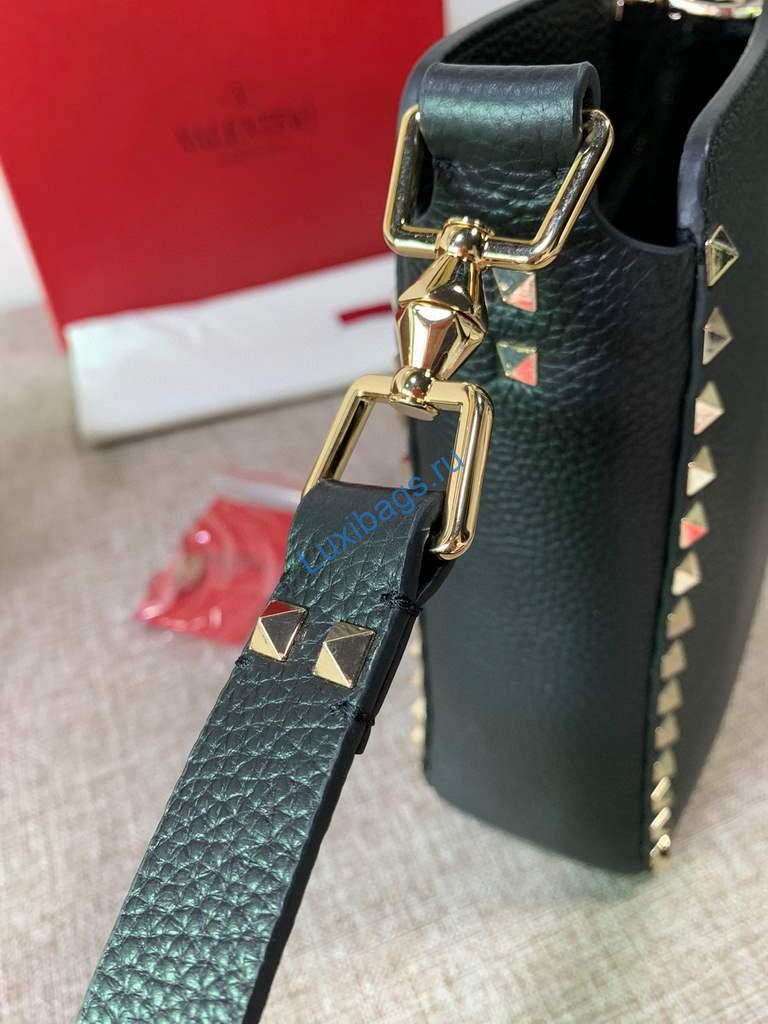 Valentino 2B0C17 Rockstud Grainy Calfskin Hobo Bag 50031S Black | voguebags.ru valentino 2b0c17 rockstud grainy calfskin hobo bag 50031s 28