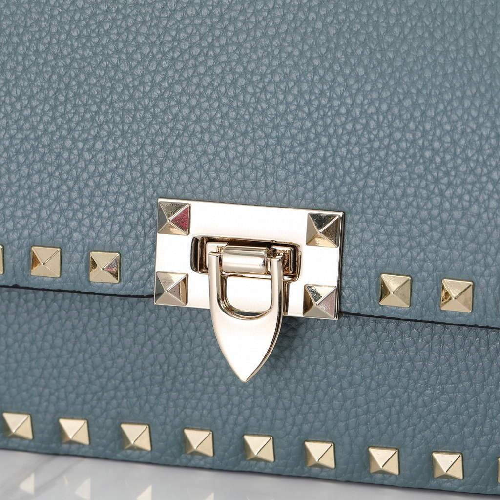Valentino 2B0I52 Small Rockstud Grainy Calfskin Handbag 2025S Blue | voguebags.ru valentino 2b0i52 small rockstud grainy calfskin handbag 2025s 48