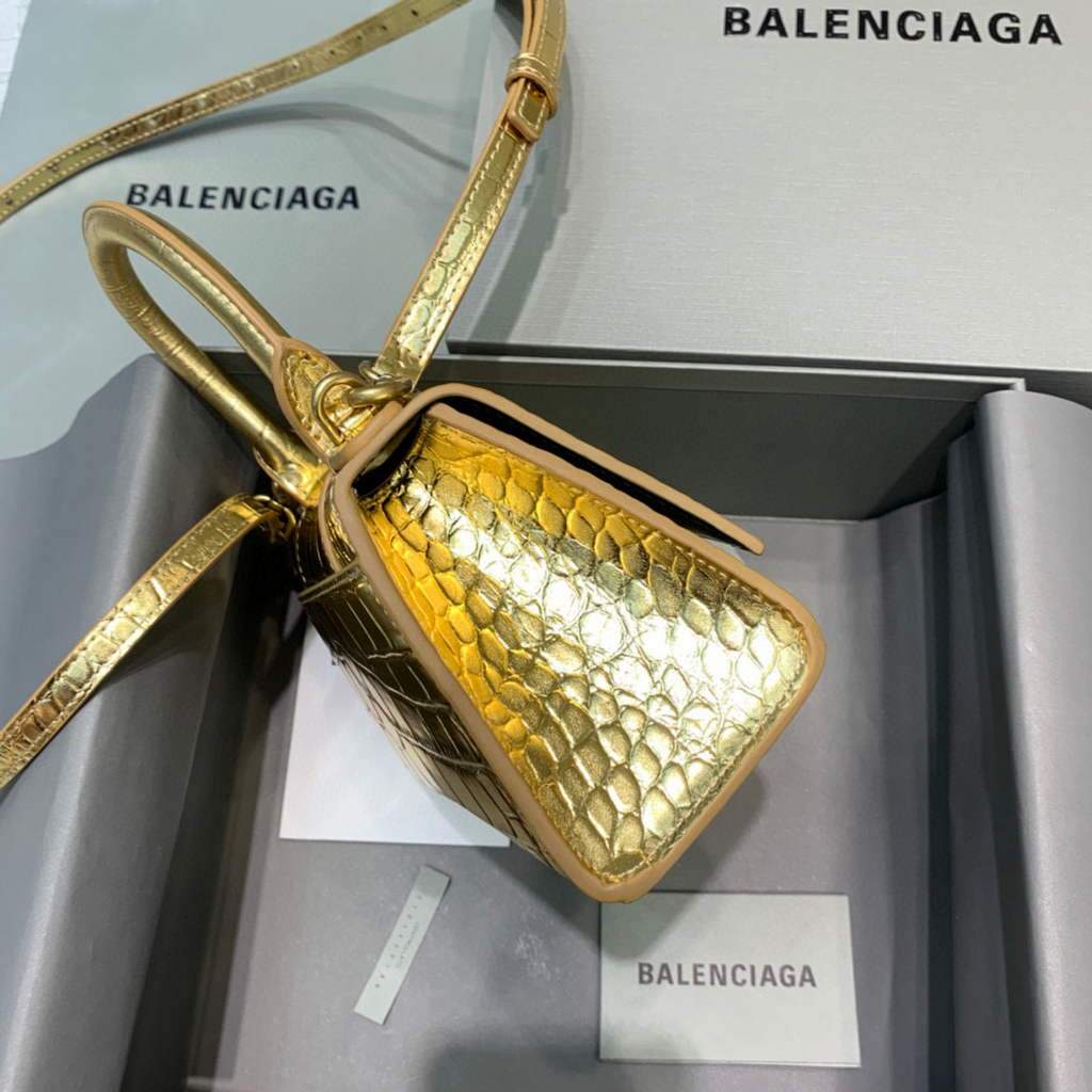 Balenciaga 592833 Hourglass XS Top Handle Bag Gold | balenciaga 592833 hourglass xs top handle bag 101