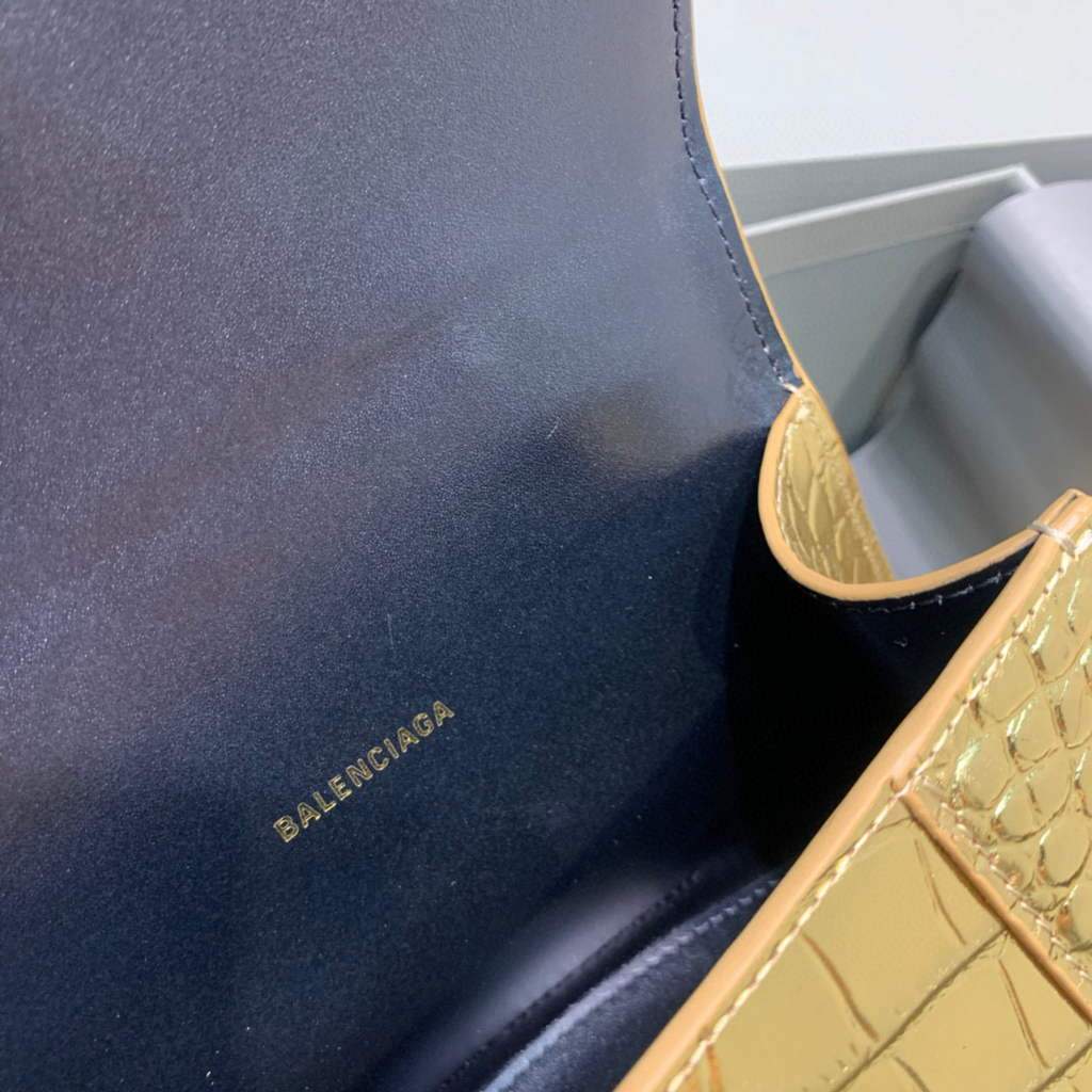 Balenciaga 592833 Hourglass XS Top Handle Bag Gold | balenciaga 592833 hourglass xs top handle bag 106