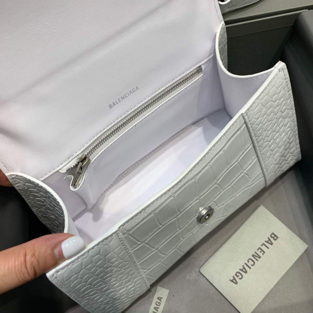 Balenciaga 593546 Hourglass Small Top Handle Crocodile Bag White | balenciaga 593546 hourglass small top handle crocodile bag 33 d71500eb ef1f 4f15 aebb 256c61c6712f