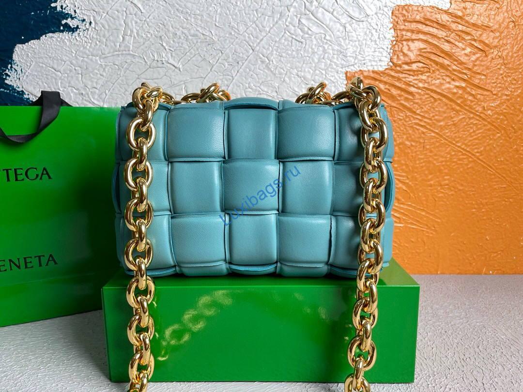 Bottega Veneta BV 20206 Chain Cassette 631421 Light Blue Gold | bottega veneta bv 20206 chain cassette 631421 120 voguebags.ru