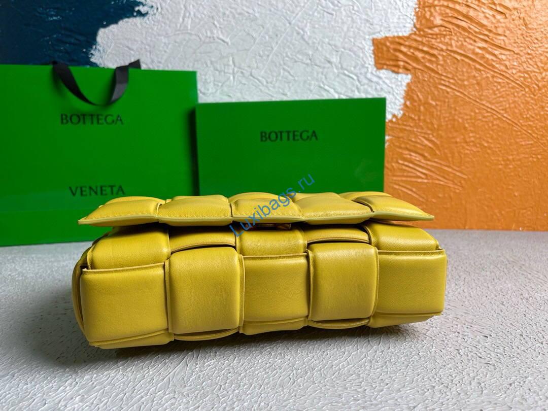 Bottega Veneta BV 20206 Chain Cassette 631421 Lemon Yellow Gold | bottega veneta bv 20206 chain cassette 631421 139 voguebags.ru