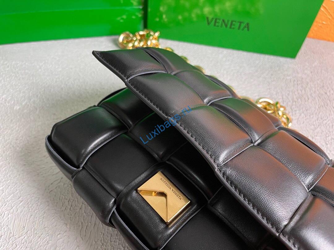 Bottega Veneta BV 20206 Chain Cassette 631421 Black Gold | bottega veneta bv 20206 chain cassette 631421 170 voguebags.ru