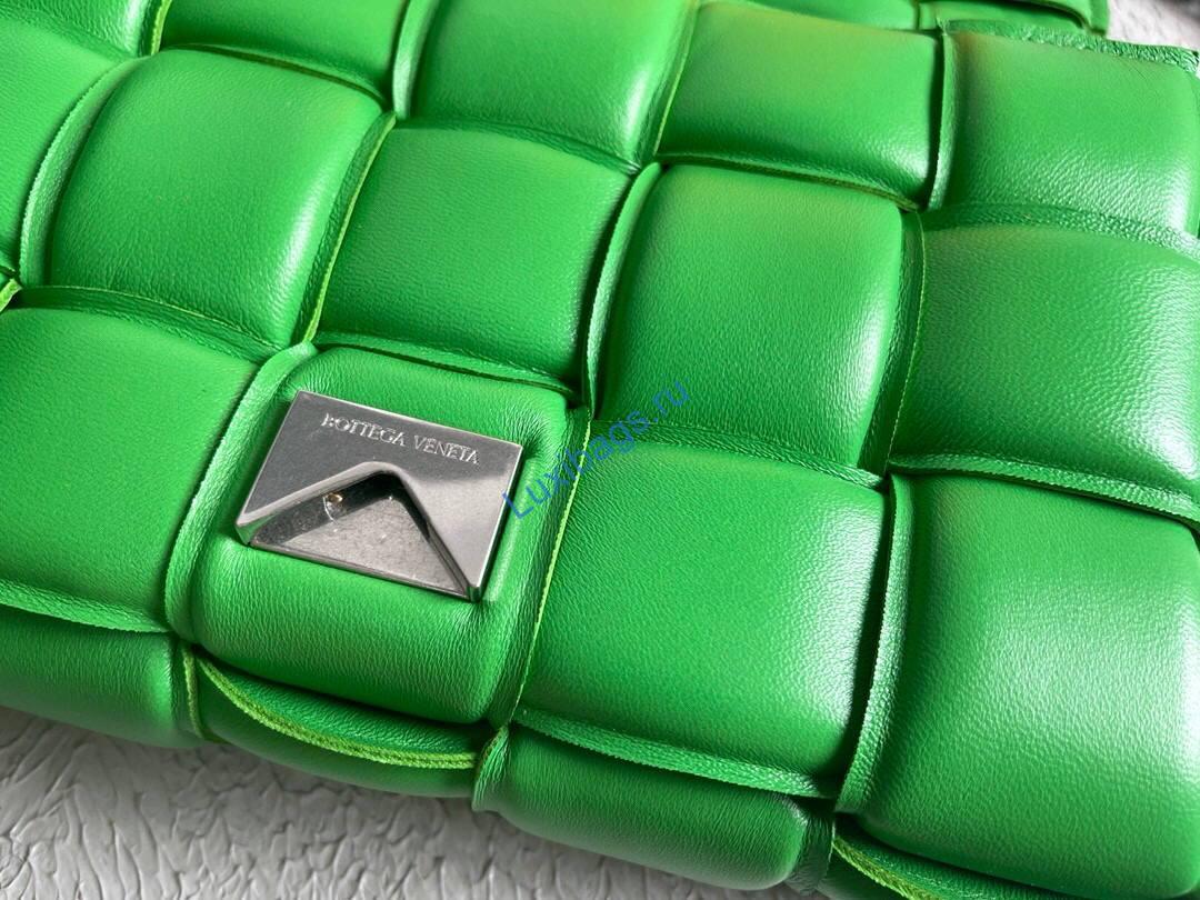 Bottega Veneta BV 20206 Chain Cassette 631421 Green Silver | bottega veneta bv 20206 chain cassette 631421 silvry 16 voguebags.ru
