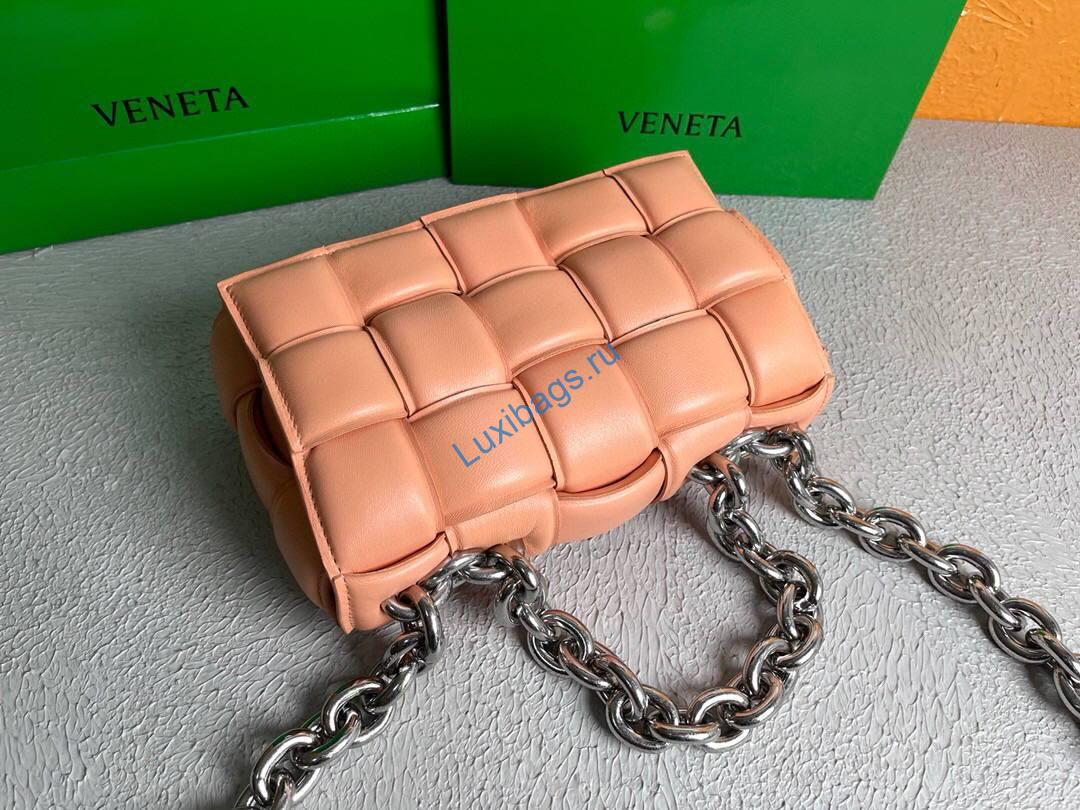 Bottega Veneta BV 20206 Chain Cassette 631421 Light Pink Silver | bottega veneta bv 20206 chain cassette 631421 silvry 22 voguebags.ru