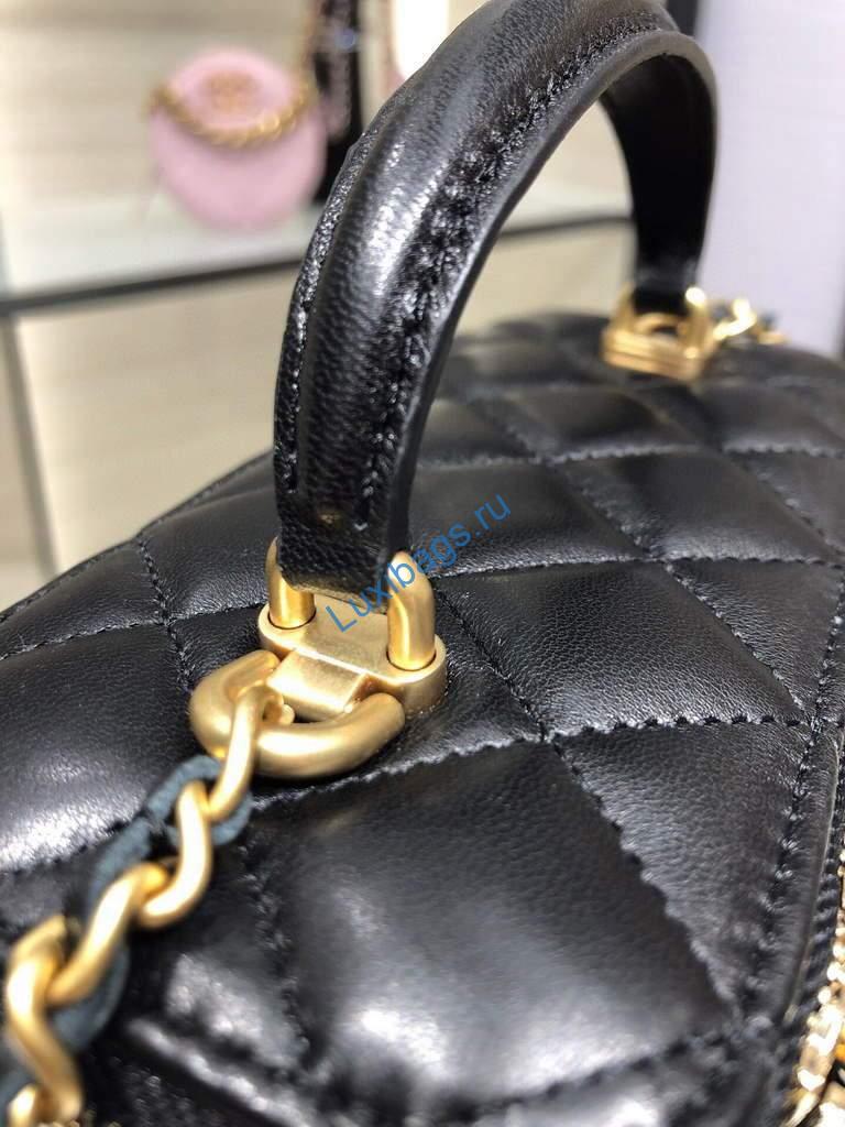 Chanel AP2199 Vanity With Chain Lambskin Gold Tone Black | chanel ap2199 vanity with chain lambskin 59