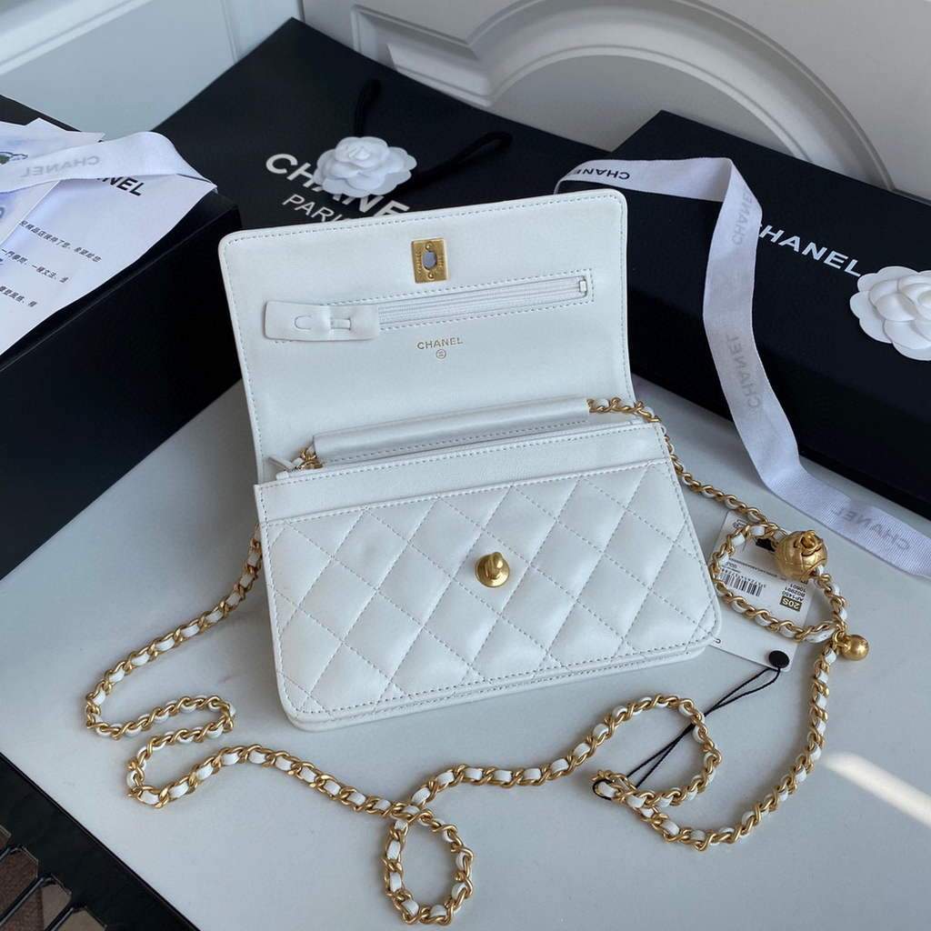 Chanel Wallet on Chain Lambskin AP1450 White | chanel wallet on chain lambskin ap1450 79 voguebags.ru