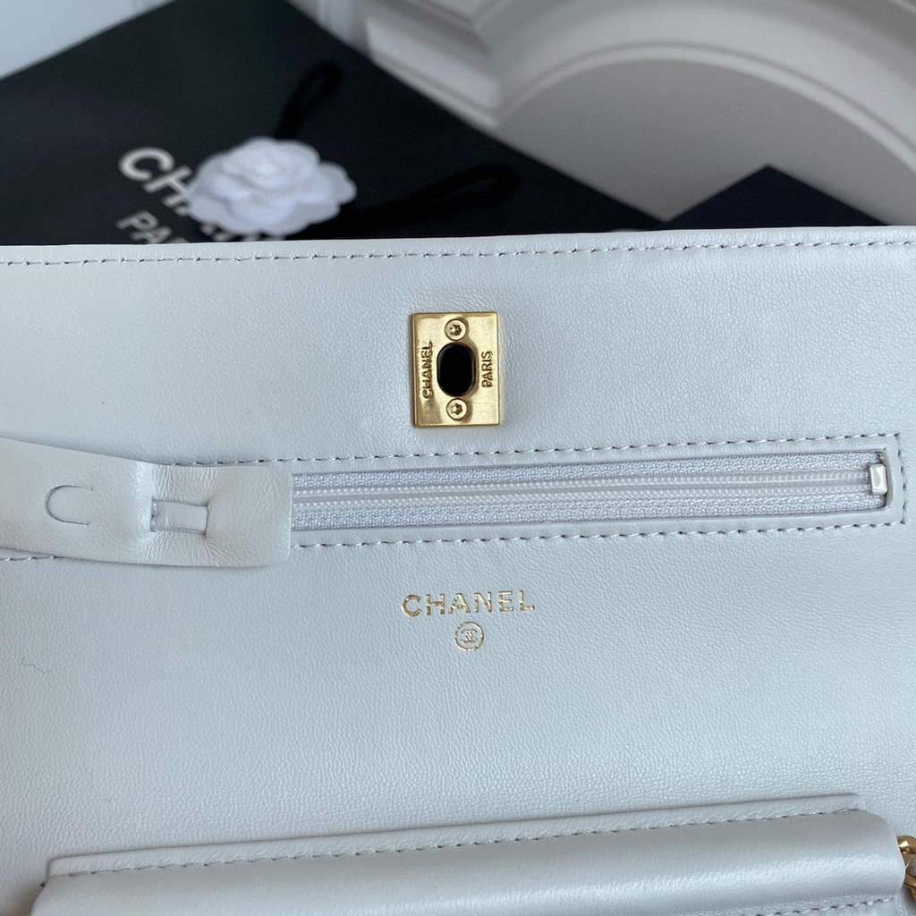Chanel Wallet on Chain Lambskin AP1450 White | chanel wallet on chain lambskin ap1450 81 voguebags.ru