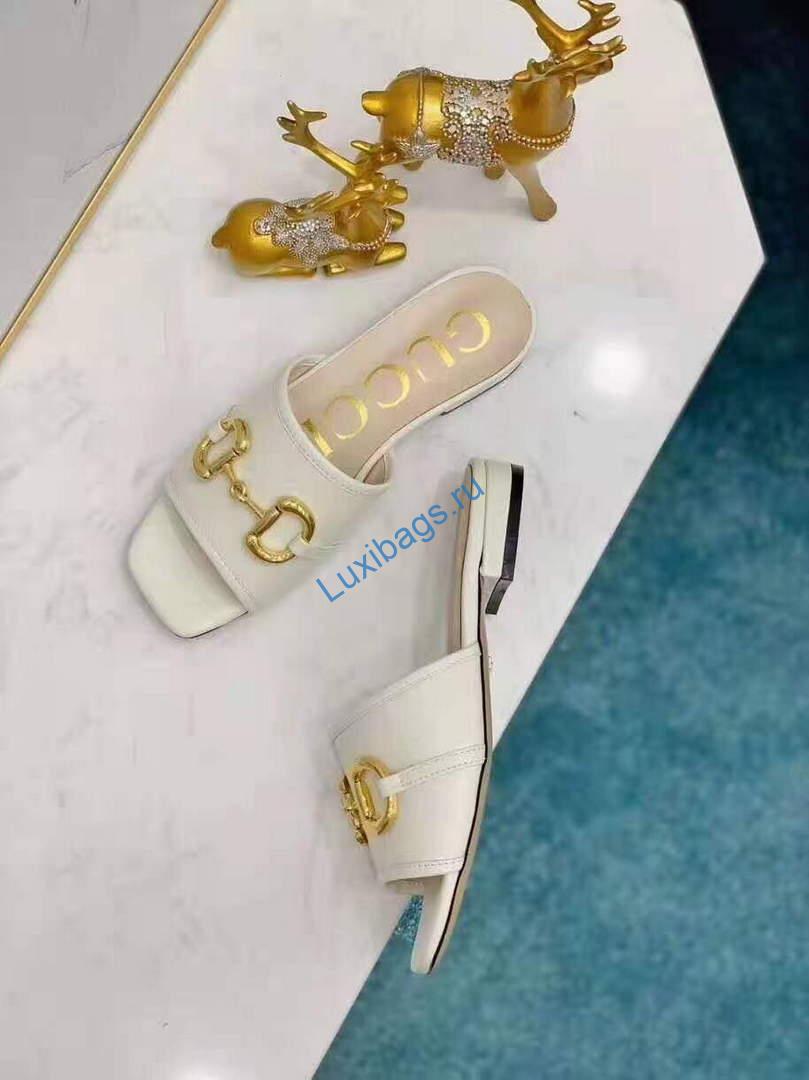 Gucci 663879 Online Exclusive Sandal With Double G Leather White | gucci 663880 online exclusive sandal with leather 16 voguebags.ru