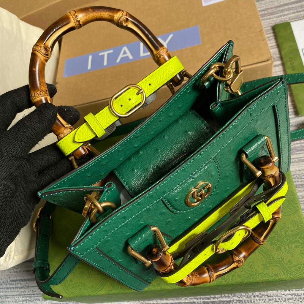 Gucci Diana Mini Tote Bag Ostrich LeatherTop Handle Bag Gucci ‎655661 Green | gucci diana mini tote bag ostrich leathertop handle bag gucci 655661 116 voguebags.ru