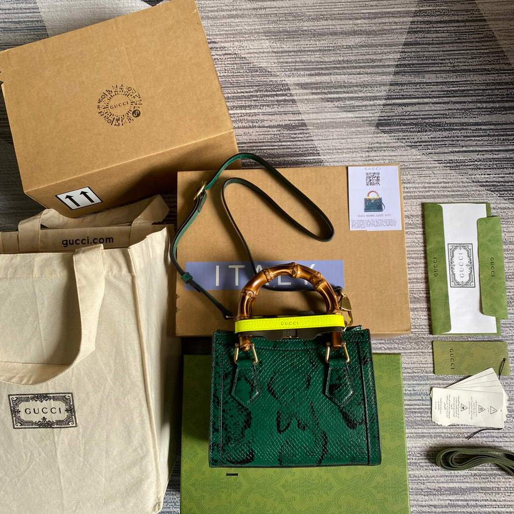 Gucci Diana Mini Tote Bag Snake Top Handle Bag Gucci ‎655661 Green | gucci diana mini tote bag snake top handle bag gucci 655661 111 voguebags.ru
