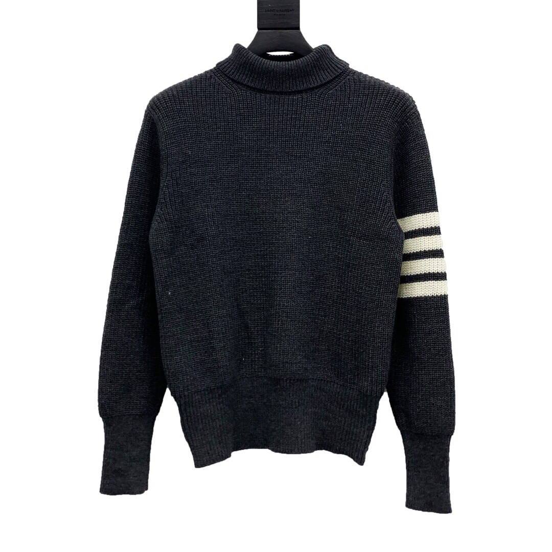 Thom Browne Men's Sweaters Designer Thom Browne Sweaters Clothing T65240