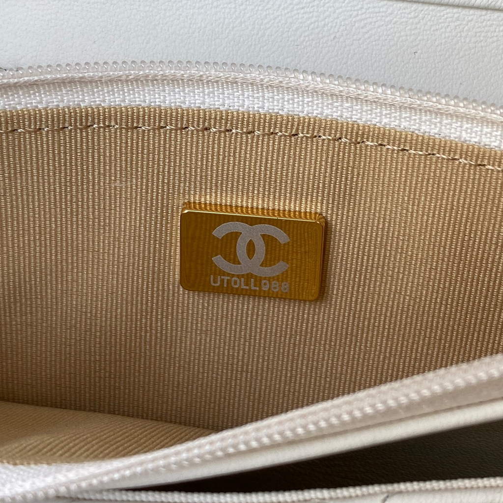 Chanel AP2508 Wallet On Chain Lambskin Shoulder Bag White | chanel ap2508 wallet on chain lambskin shoulder bag white 18