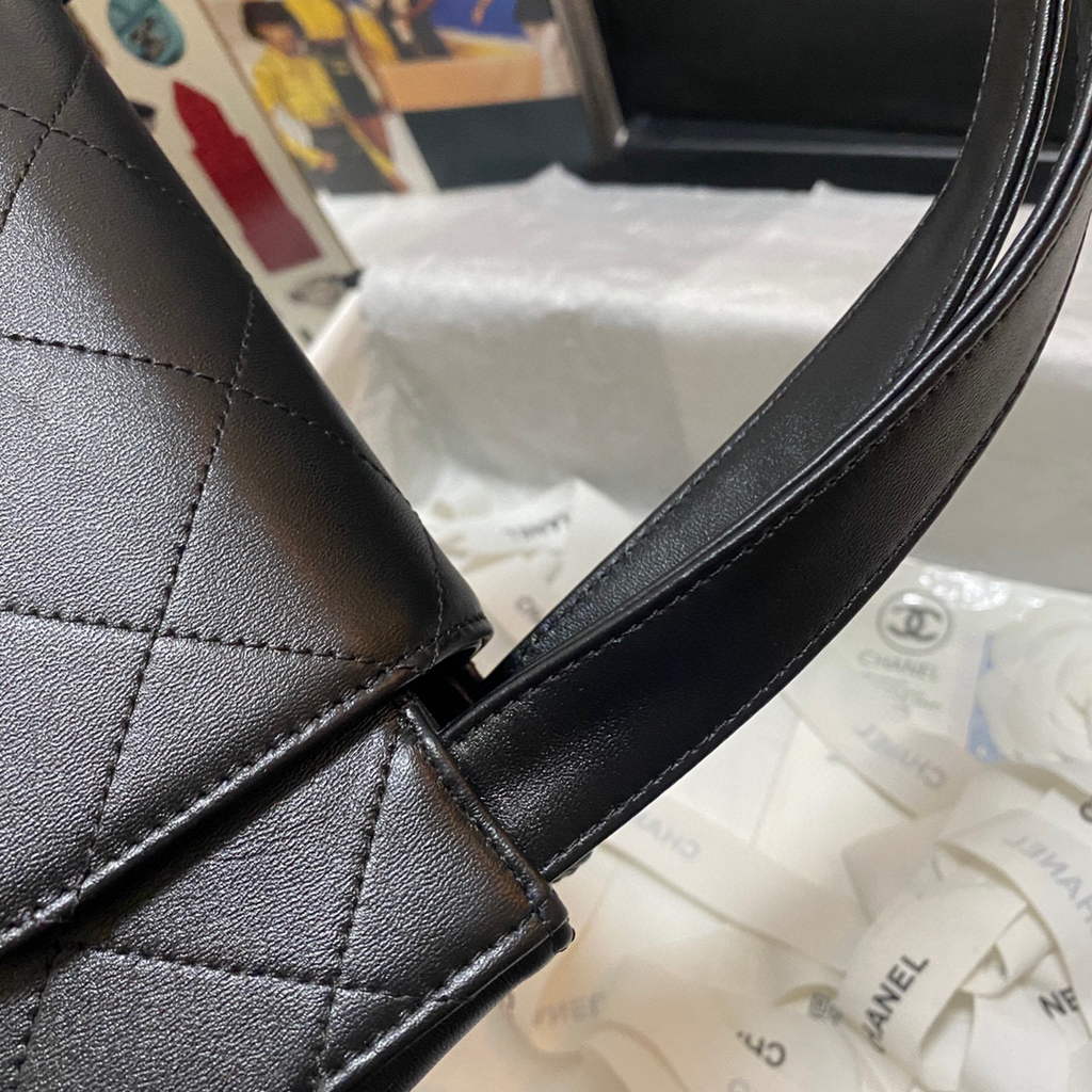 Chanel AS2457 Shoulder Shopping tote Bag Black | chanel as2457 shoulder shopping tote bag black 5