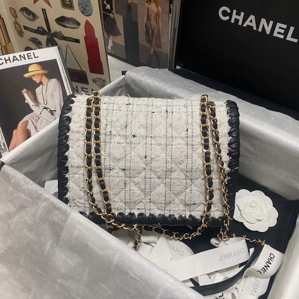 Chanel AS2496 Flap Bag Shoulder Bag Canvas White | chanel as2496 flap bag shoulder bag canvas white 2
