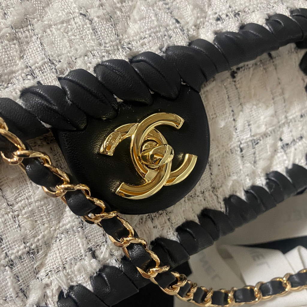 Chanel AS2496 Flap Bag Shoulder Bag Canvas White | chanel as2496 flap bag shoulder bag canvas white 6