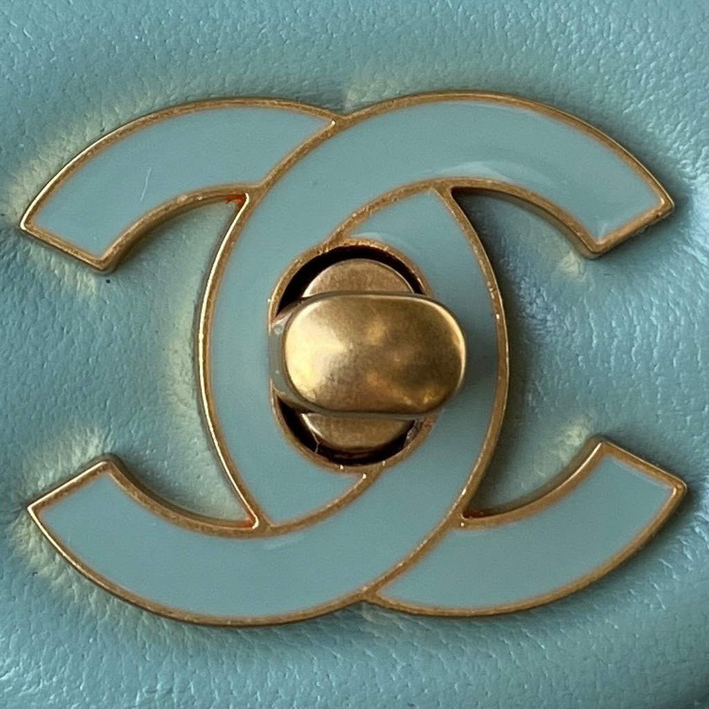 Chanel Flap Small Bag Lampskin Diamond AS1792 Blue | chanel flap bag lampskin diamond as1792 22