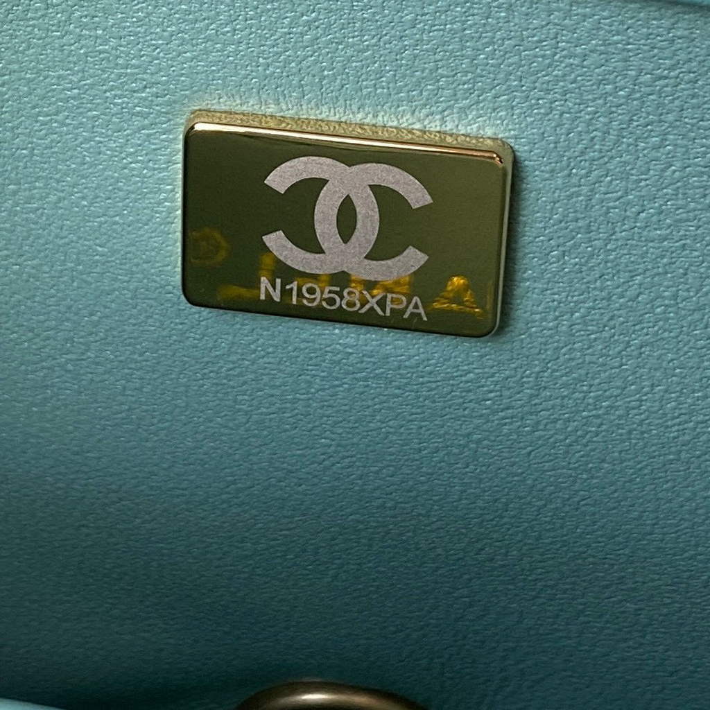 Chanel Flap Small Bag Lampskin Diamond AS1792 Blue | chanel flap bag lampskin diamond as1792 28