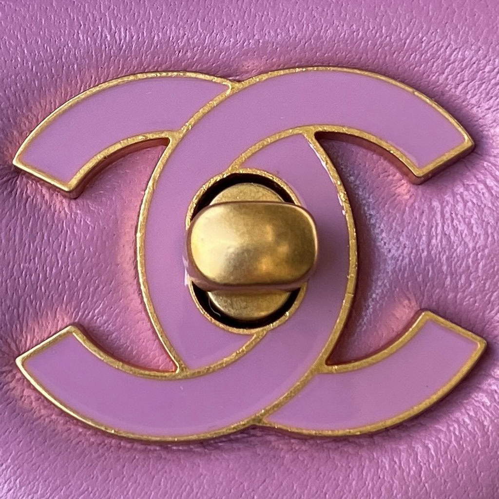 Chanel Flap Small Bag Lampskin Diamond AS1792 Purple | chanel flap bag lampskin diamond as1792 40