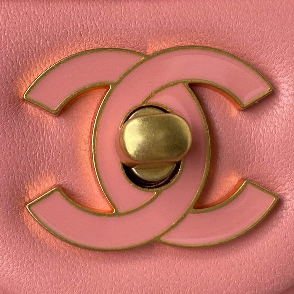 Chanel Flap Bag Lampskin Diamond AS1793 Pink | chanel flap bag lampskin diamond as1793 pink 3