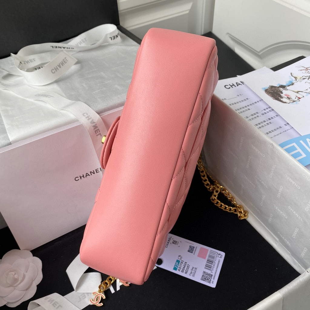 Chanel Flap Bag Lampskin Diamond AS1793 Pink | chanel flap bag lampskin diamond as1793 pink 5