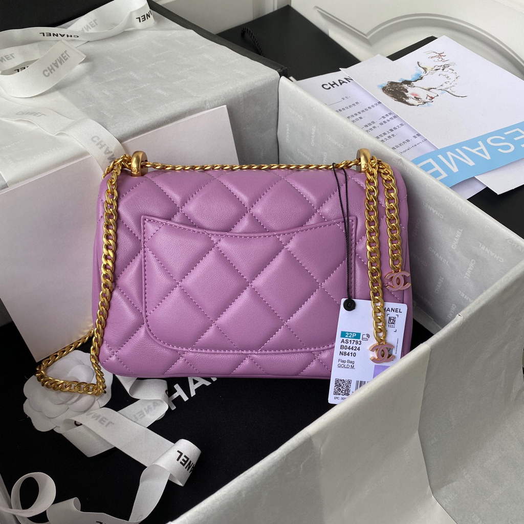 Chanel Flap Bag Lampskin Diamond AS1793 Purple | chanel flap bag lampskin diamond as1793 purple 2